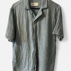 🚨 CLOSET CLEAROUT UP TO 85% OFF 🚨 Hollister Men's Green Blue Checkered Shirt